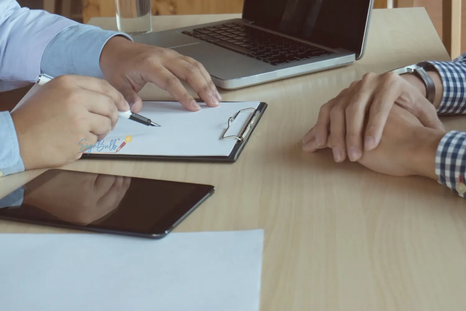 Free online document signing for real estate agreements using digital signatures