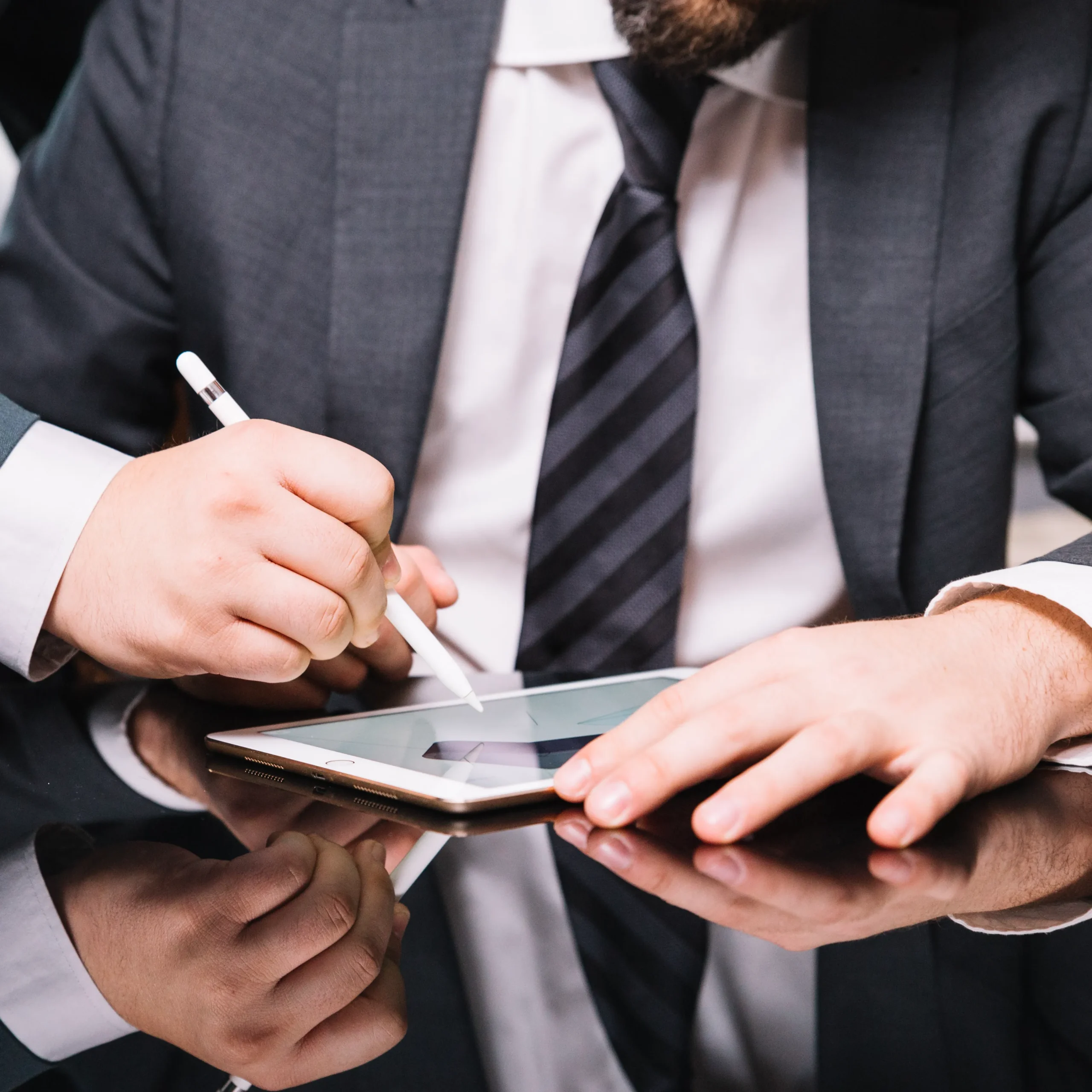 Best affiliate programs for digital signatures showing affiliate signup to first payout.